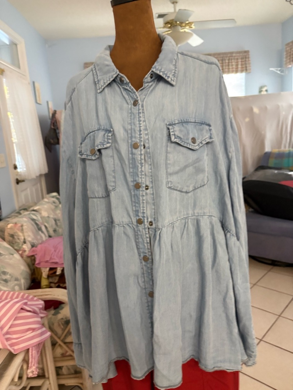 Heyson Light Blue Denim Button-Up Shirt